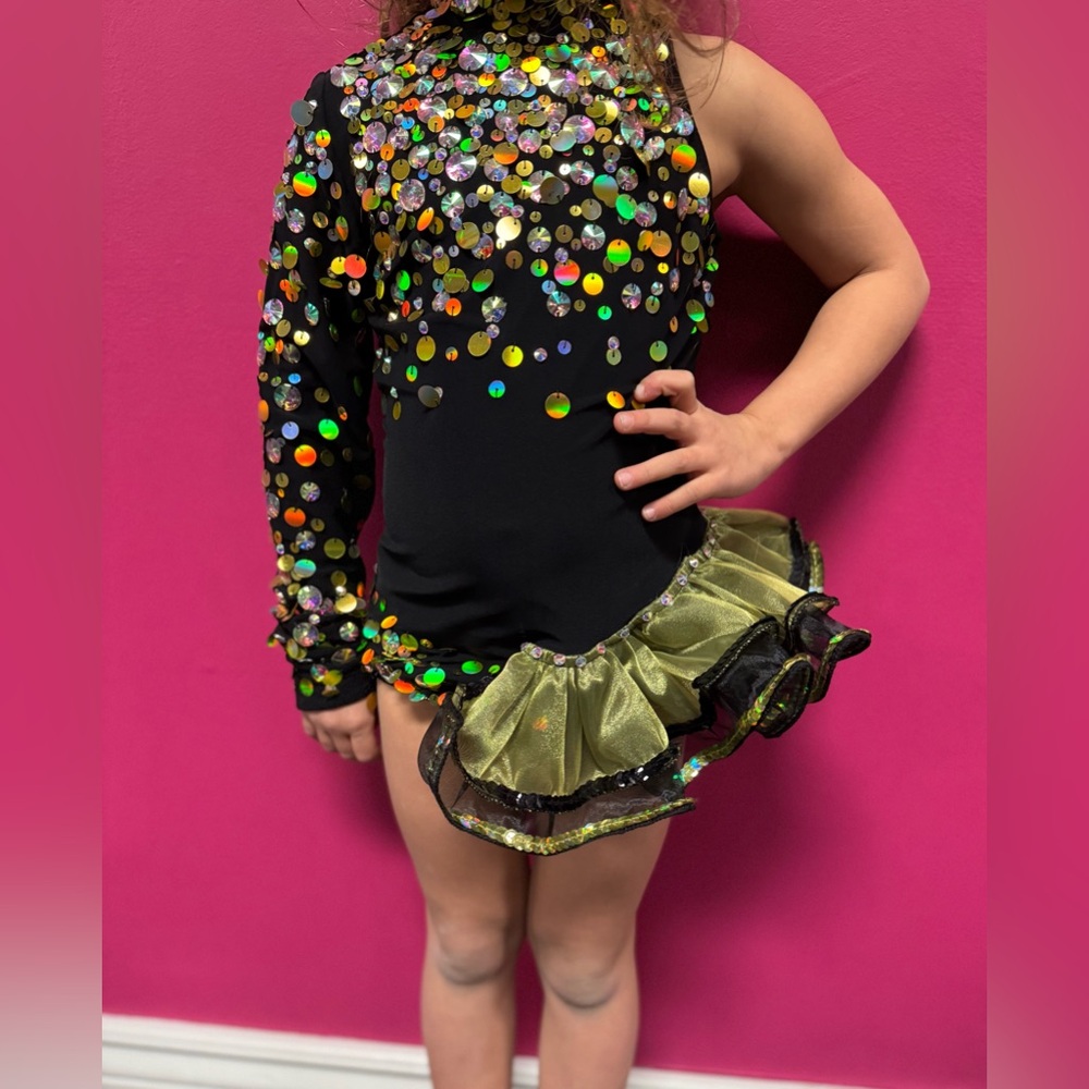 MC Glamour Sequin Embellished Black and Gold “Queen Bee” 🐝 Costume